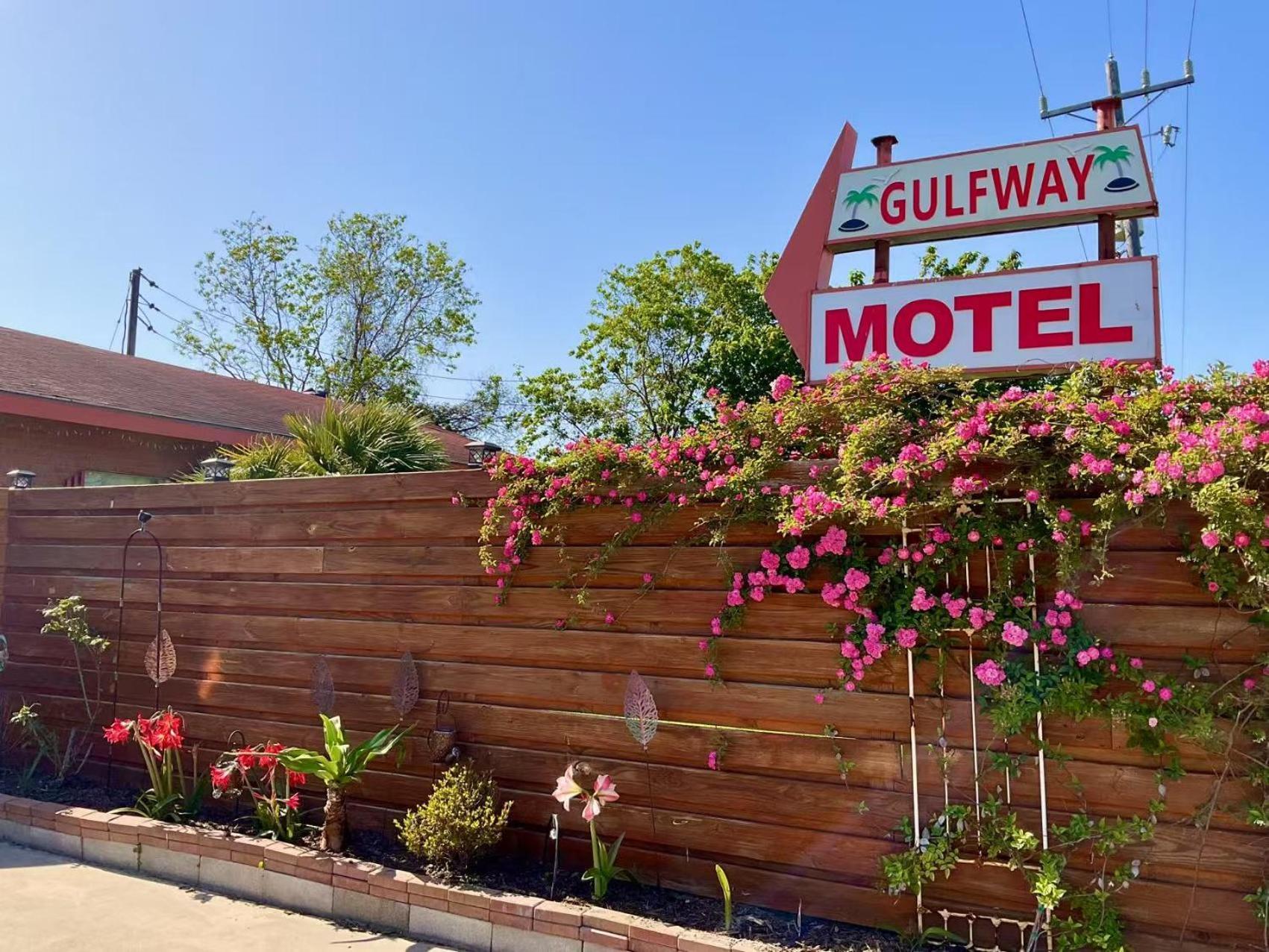 Gulfway Motel And Restaurant Gilchrist Exterior photo